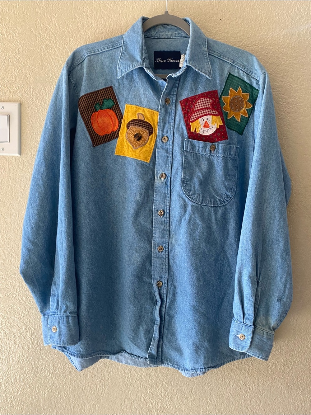 Three Rivers VTG Fall Patchwork Embroidered Button Up Shirt Men’s Size Medium